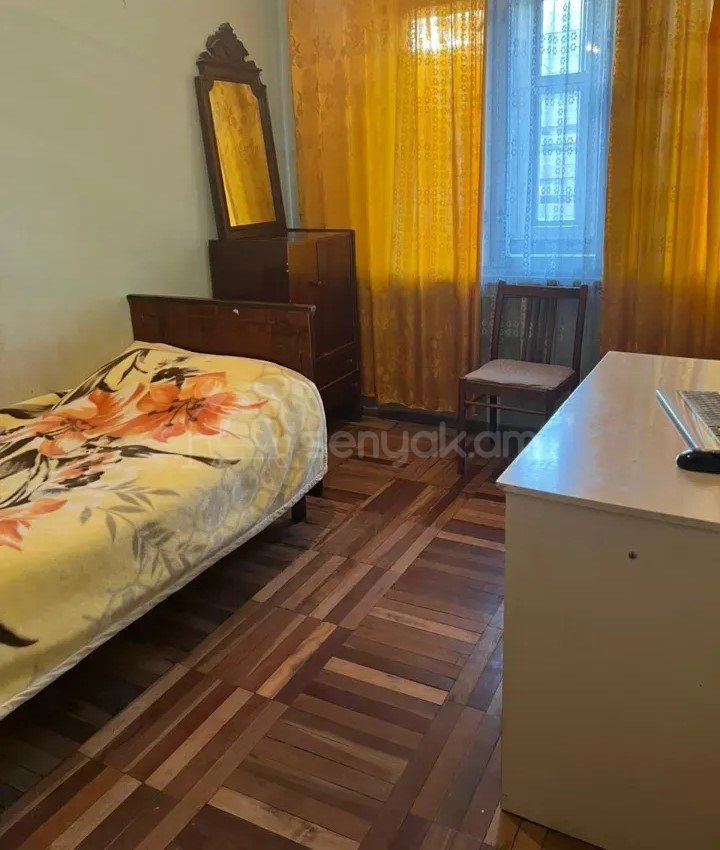 4 Սենյականոց Բնակարան, 92քմ, 6/9 հարկ, Պետական Վիճակում