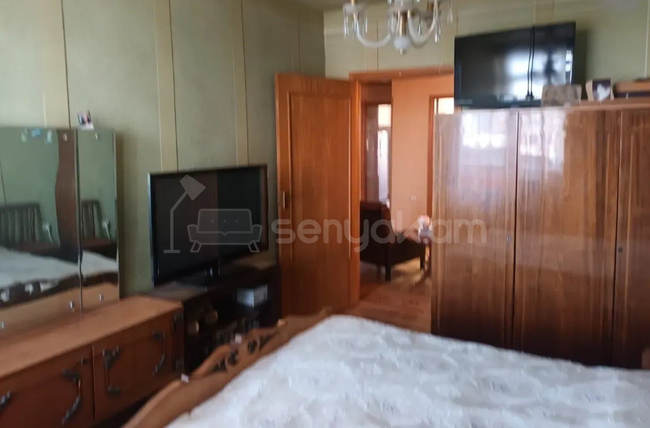 3 Սենյականոց Բնակարան, 84քմ, 7/9 հարկ, Պետական Վիճակում