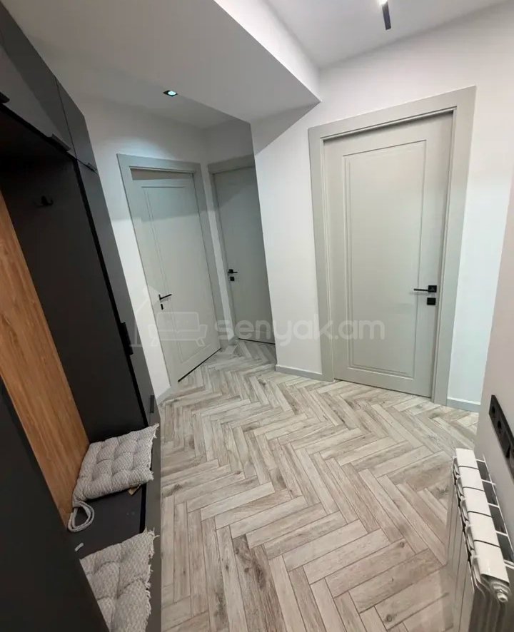 4 Սենյականոց Բնակարան, 93քմ, 4/11 հարկ, Կապիտալ Վերանորոգված