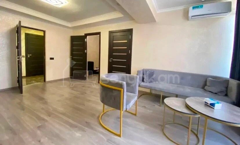 3 Սենյականոց Բնակարան, 55քմ, 1/14 հարկ, Կապիտալ Վերանորոգված