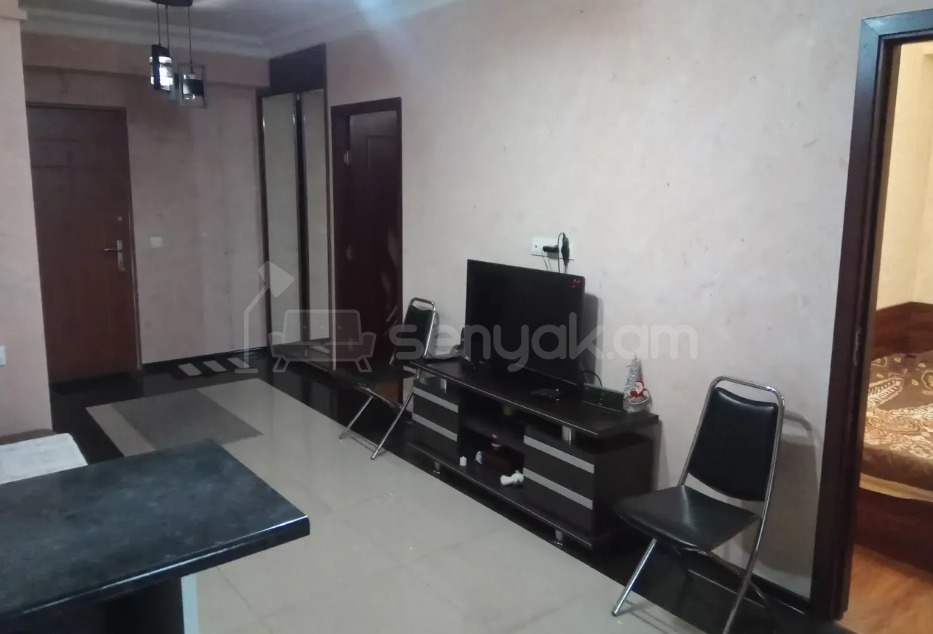 2 Սենյականոց Բնակարան, 42քմ, 7/9 հարկ, Կապիտալ Վերանորոգված