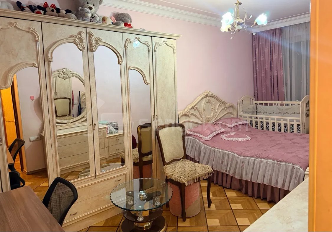 3 Սենյականոց Բնակարան, 78քմ, 3/9 հարկ, Կապիտալ Վերանորոգված, Կահավորված