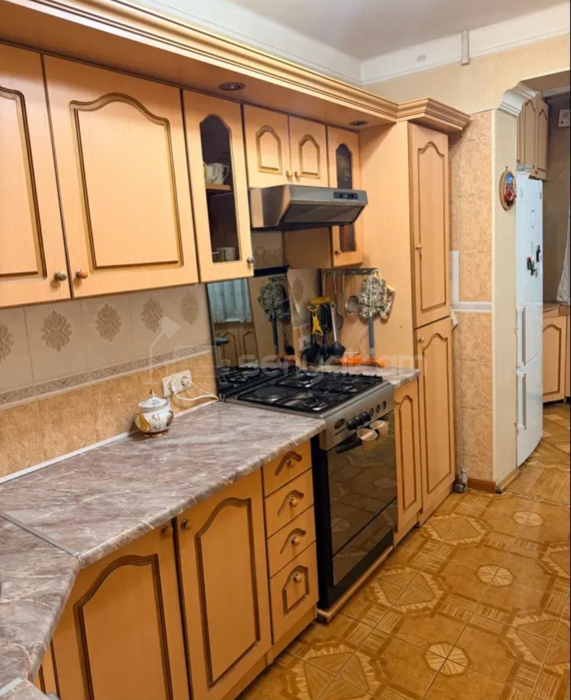 3 Սենյականոց Բնակարան, 78քմ, 3/9 հարկ, Կապիտալ Վերանորոգված, Կահավորված