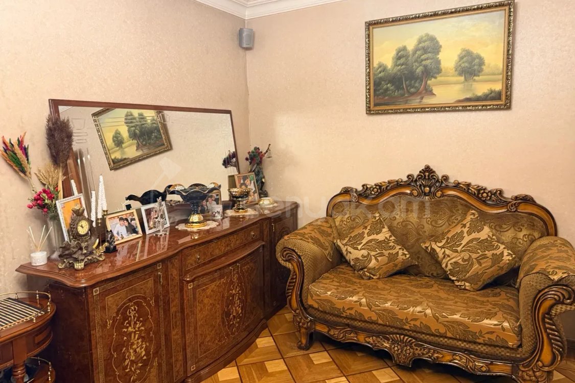 3 Սենյականոց Բնակարան, 78քմ, 3/9 հարկ, Կապիտալ Վերանորոգված, Կահավորված