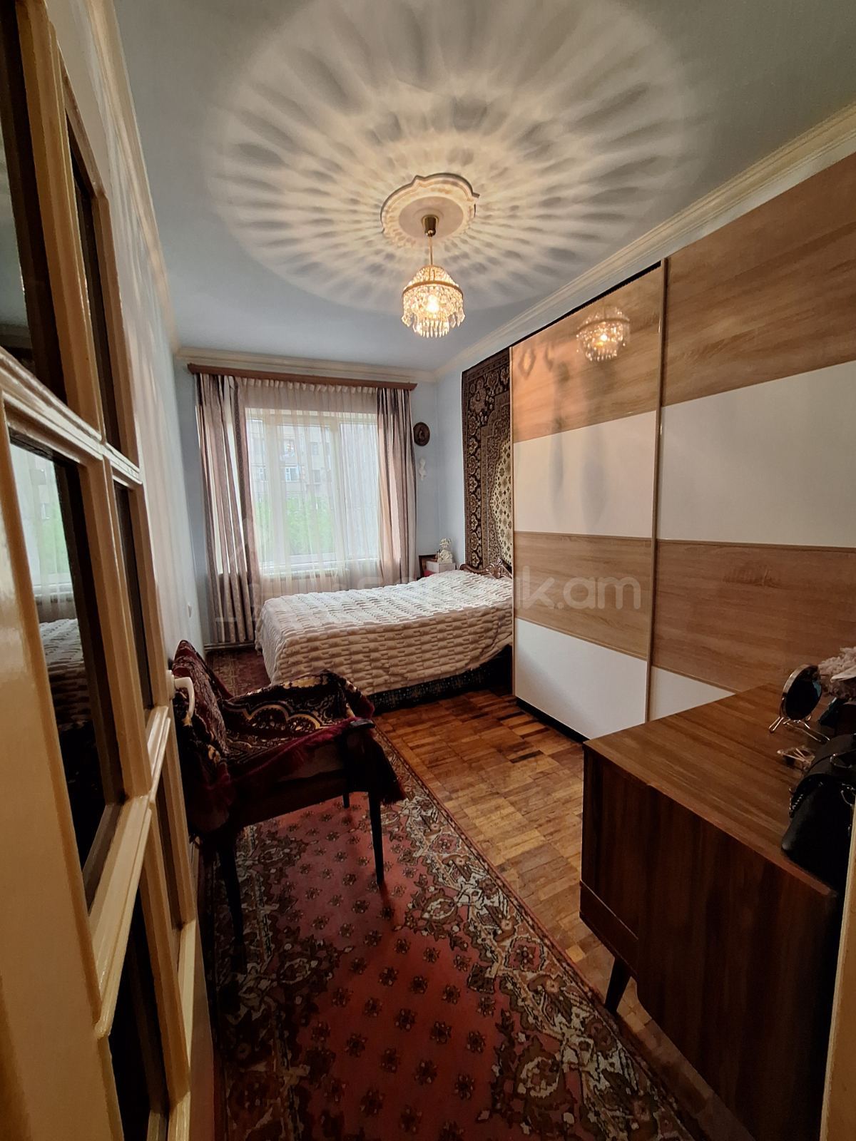 3 Սենյականոց Բնակարան, 73քմ, 3/9 հարկ, Նորմալ Վիճակում
