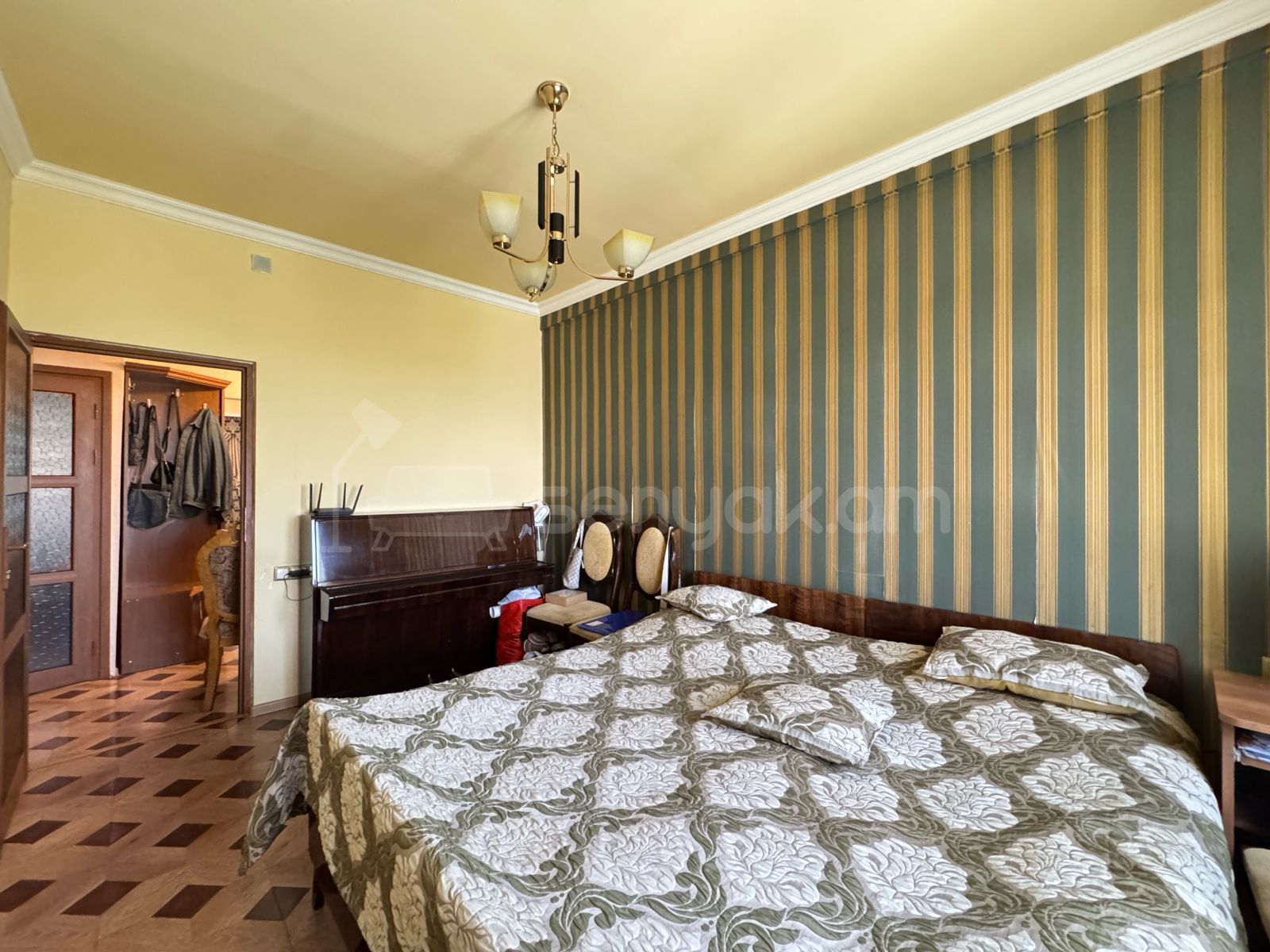 3 Սենյականոց Բնակարան, 77քմ, 4/9 հարկ, Նորմալ Վիճակում