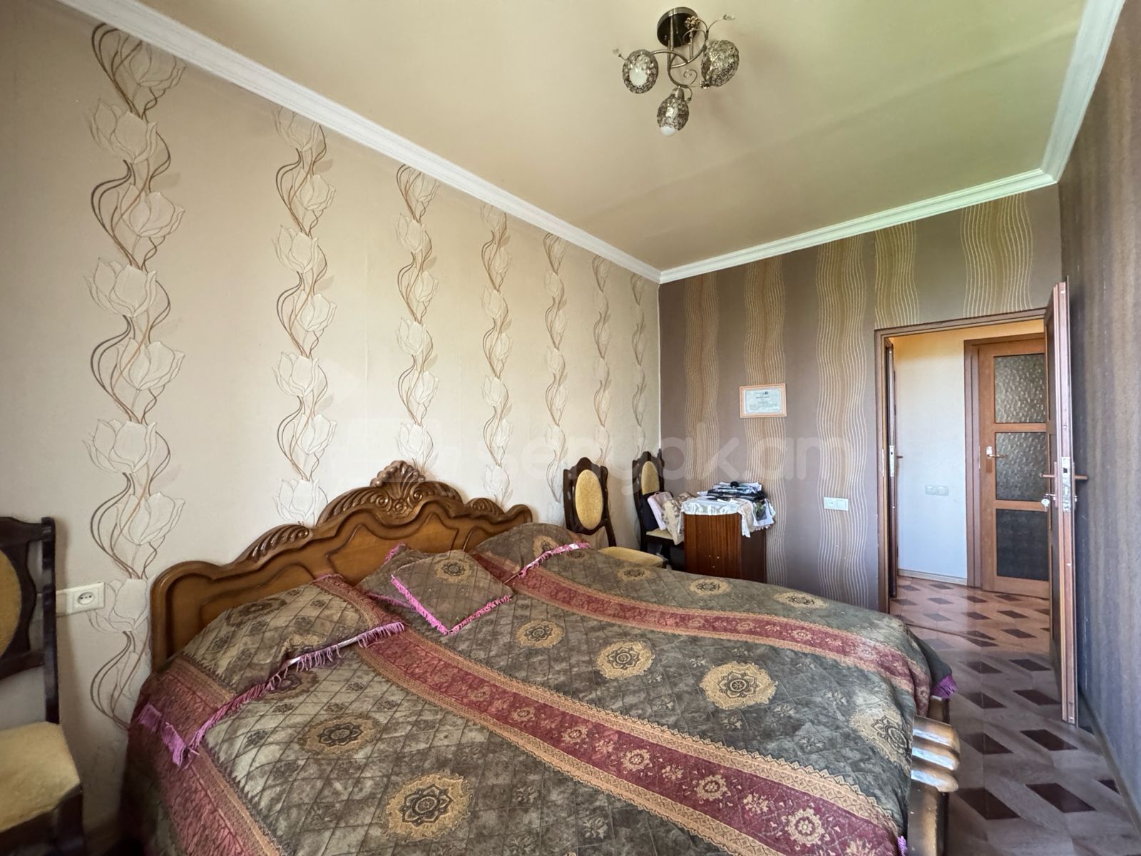 3 Սենյականոց Բնակարան, 77քմ, 4/9 հարկ, Նորմալ Վիճակում