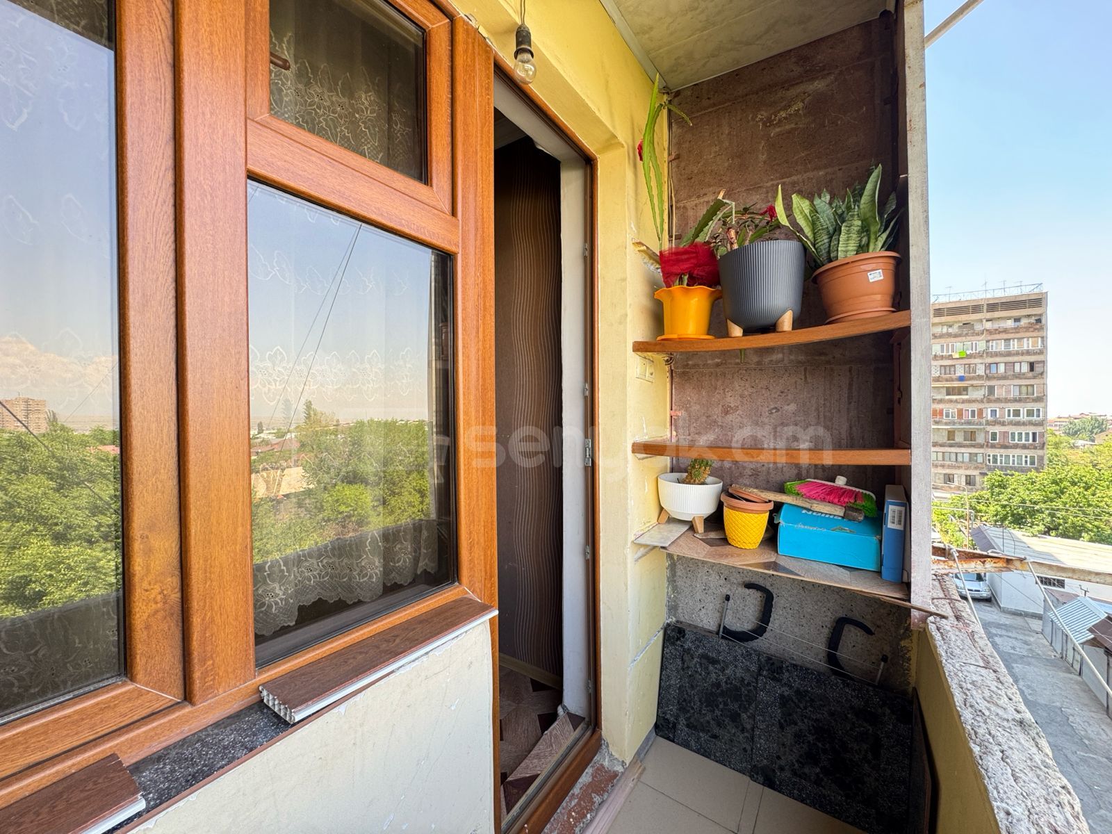 3 Սենյականոց Բնակարան, 77քմ, 4/9 հարկ, Նորմալ Վիճակում