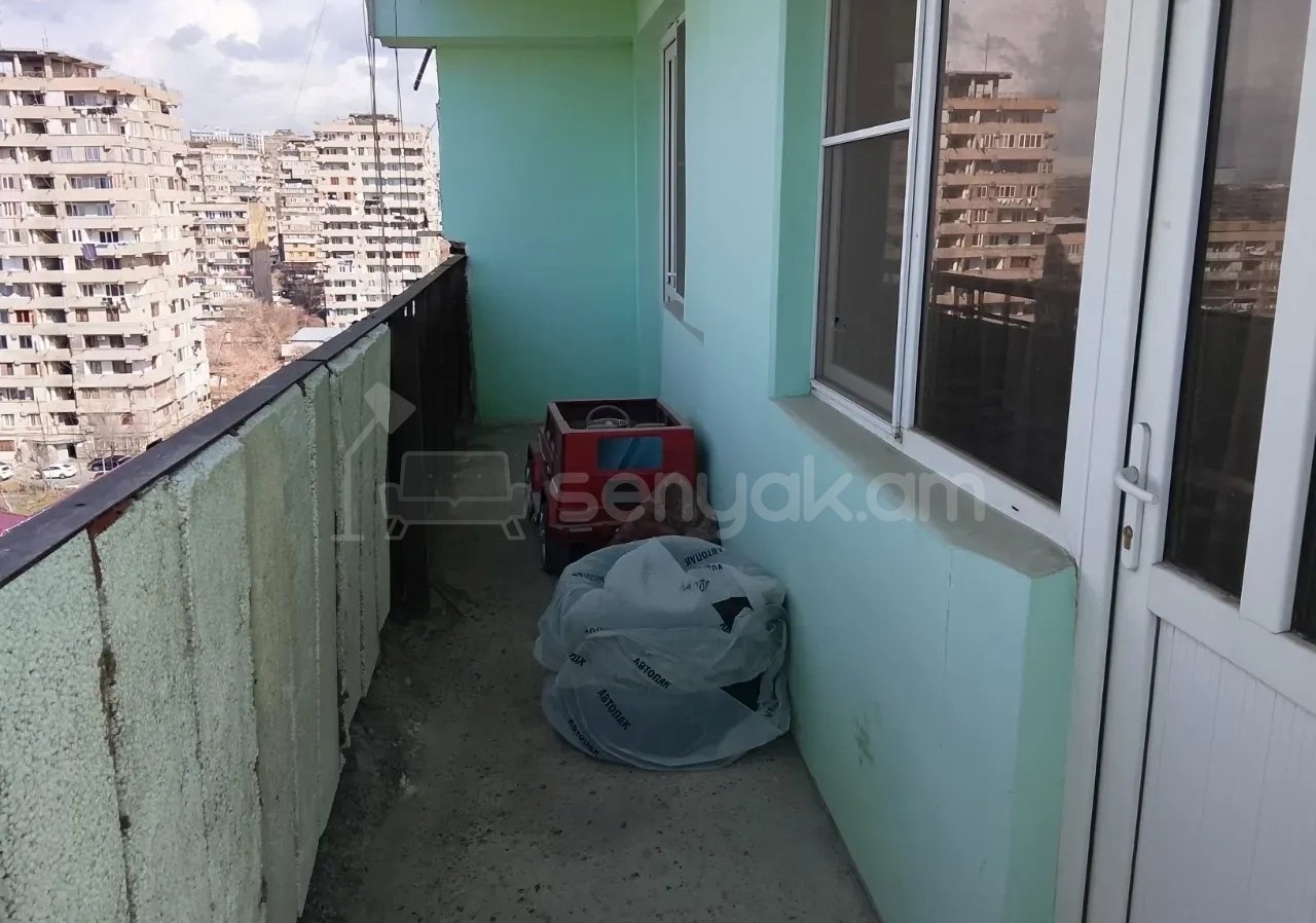 3 Սենյականոց Բնակարան, 80քմ, 11/14 հարկ, Նորմալ Վիճակում