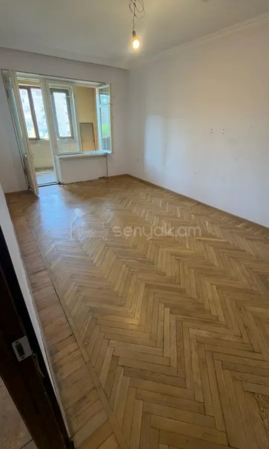 2 Սենյականոց Բնակարան Նորակառույց Քարե Շենքում, 53քմ, 5/5 հարկ, Նորմալ Վիճակում