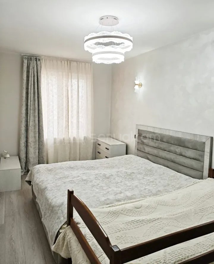 4 Սենյականոց Բնակարան, 82քմ, 2/9 հարկ, Նորմալ Վիճակում