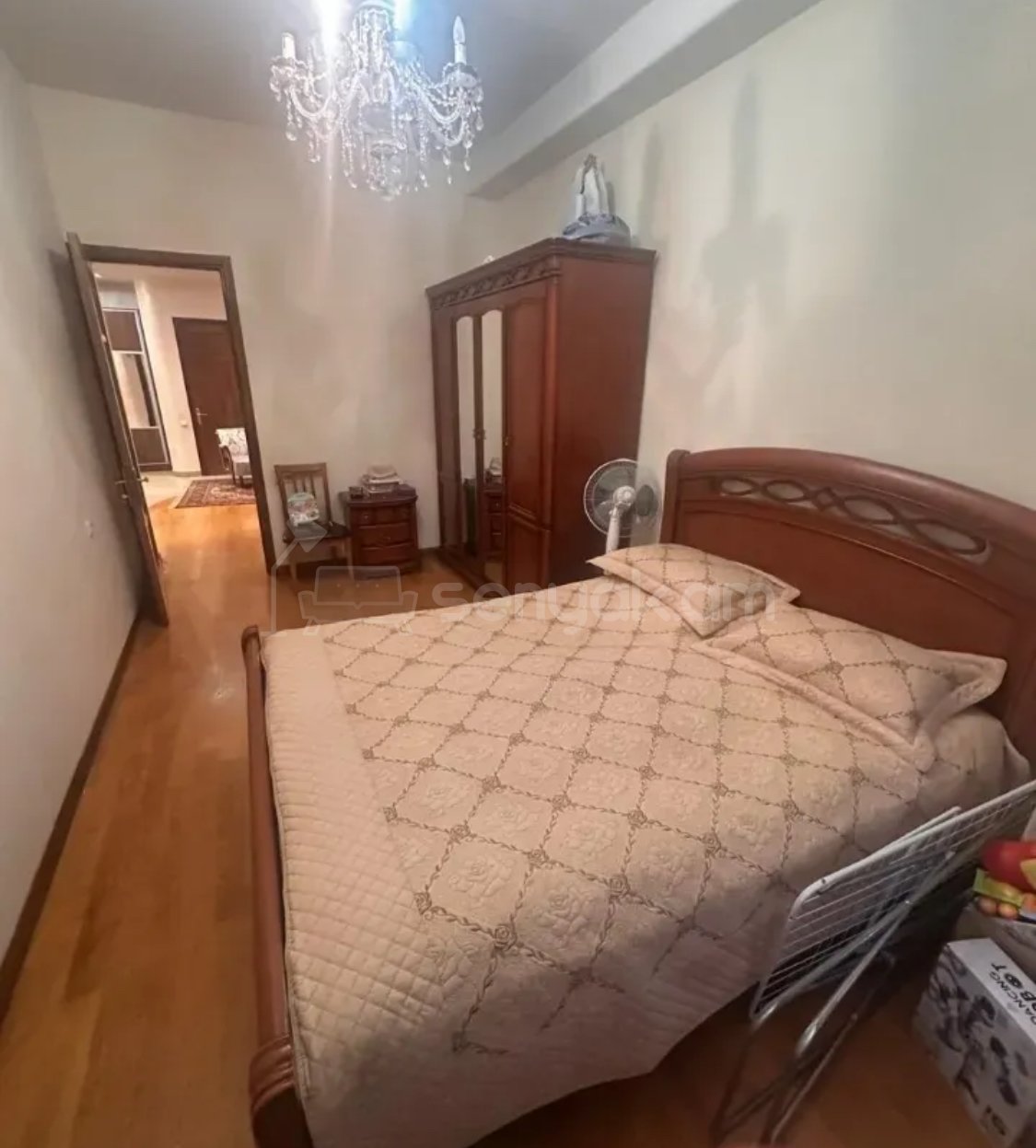 4 Սենյականոց Բնակարան, 130քմ, 3/7 հարկ, Կապիտալ Վերանորոգված, Կահավորված
