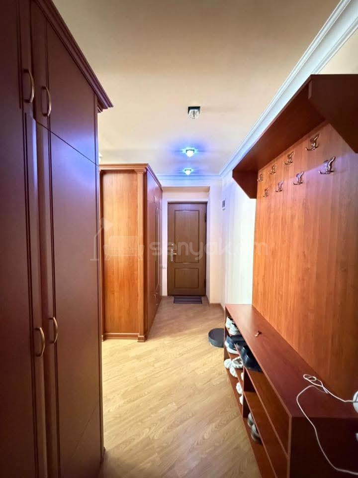 2 Սենյականոց Բնակարան, 57քմ, 8/8 հարկ, Կապիտալ Վերանորոգված, Կահավորված