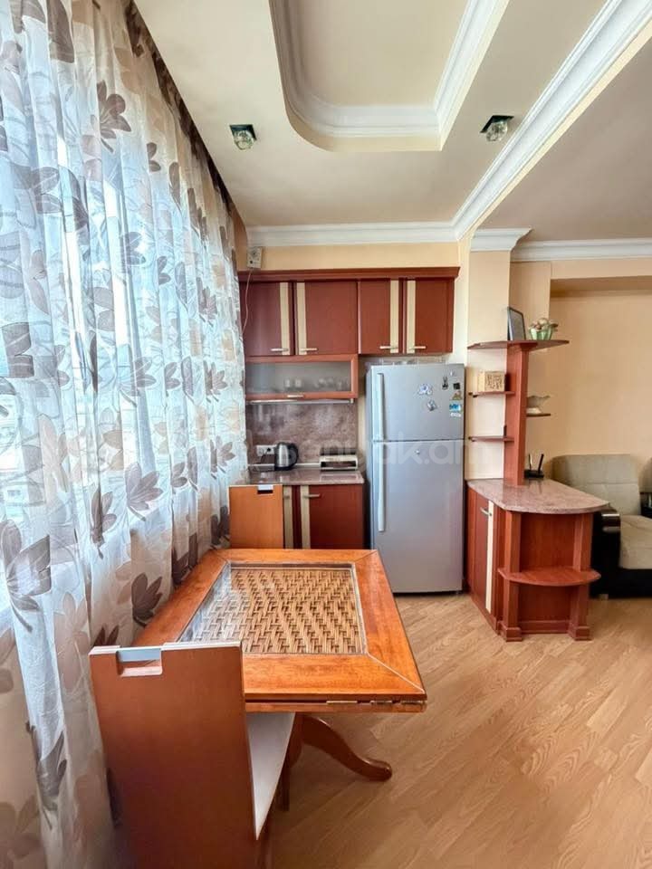 2 Սենյականոց Բնակարան, 57քմ, 8/8 հարկ, Կապիտալ Վերանորոգված, Կահավորված