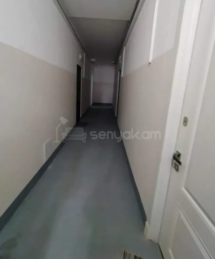 4 Սենյականոց Բնակարան Նորակառույցում, 83քմ, 8/9 հարկ, Կապիտալ Վերանորոգված