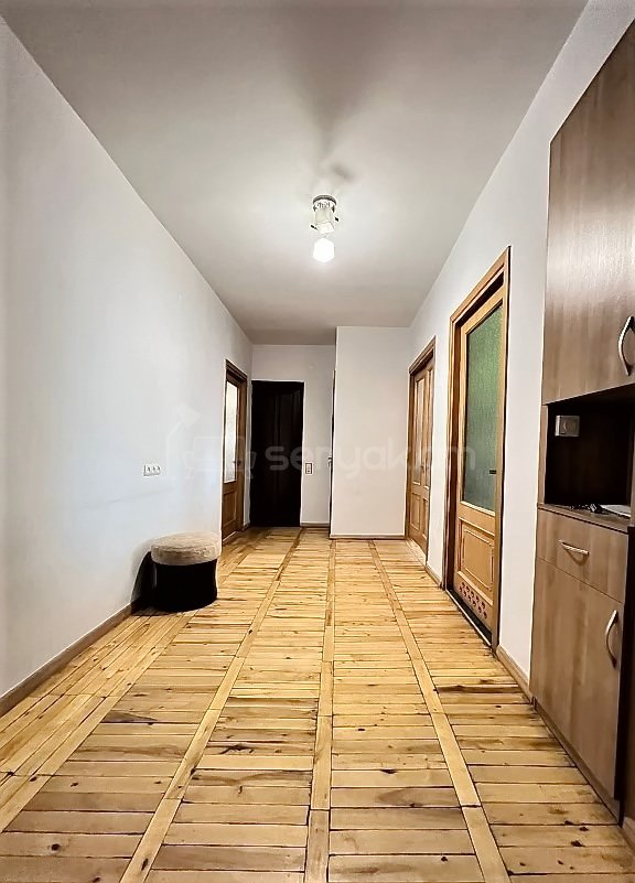 3 Սենյականոց Բնակարան, 82քմ, 8/9 հարկ, Կոսմետիկ Վերանորոգված