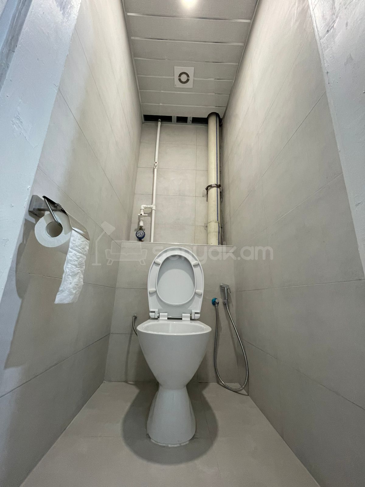 4 Սենյականոց Բնակարան Քարե Շենքում, 90քմ, 3/5 հարկ, Կոսմետիկ Վերանորոգված
