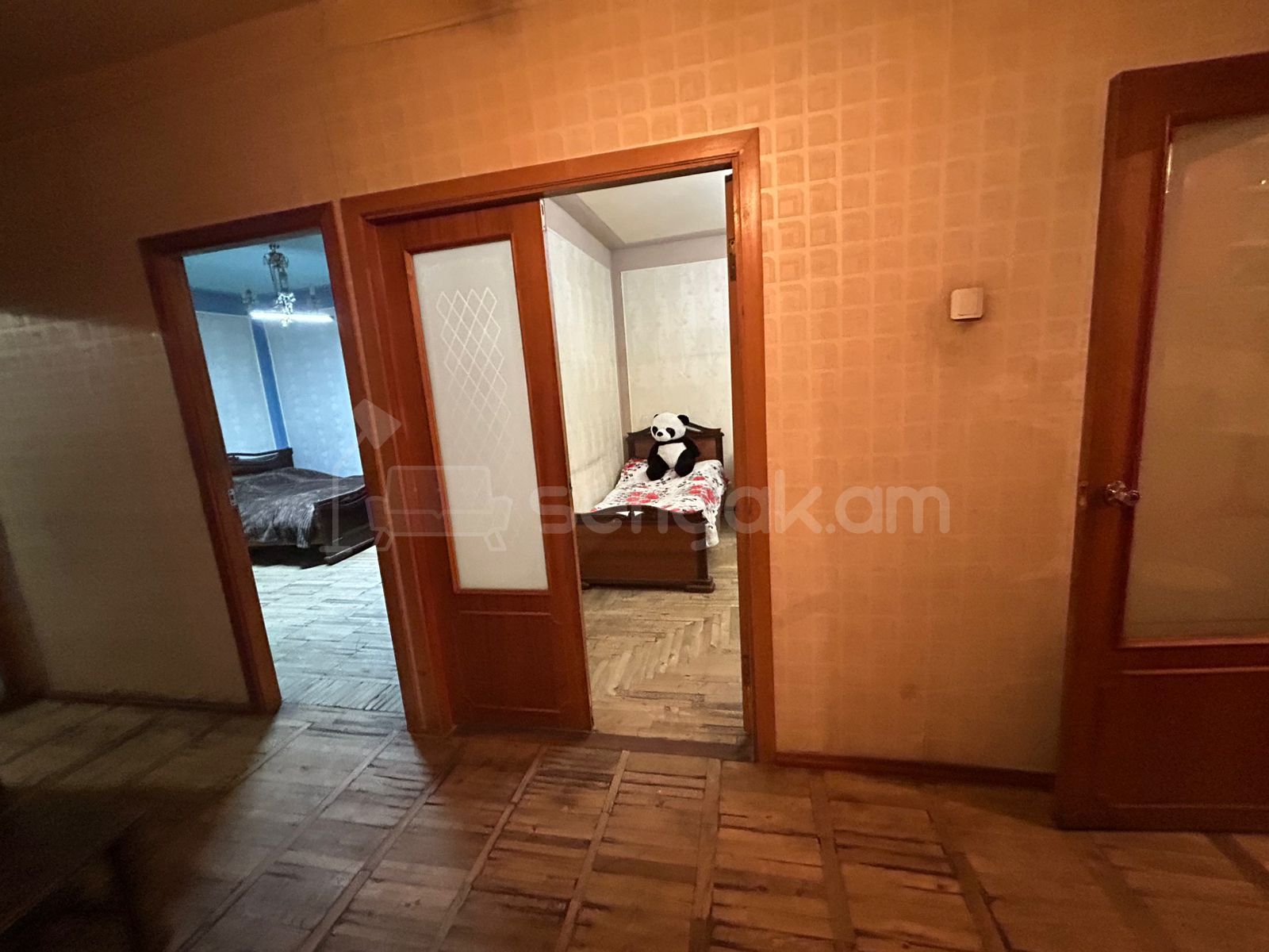 3 Սենյականոց Բնակարան Քարե Շենքում, 76քմ, 3/5 հարկ, Կոսմետիկ Վերանորոգված