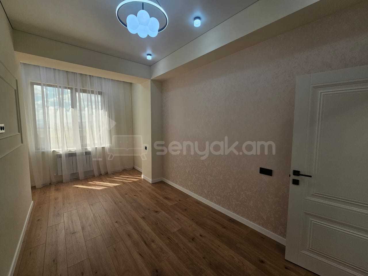 3 Սենյականոց Բնակարան Նորակառույցում, 85քմ, 10/11 հարկ, Դիզայներական Վերանորոգված