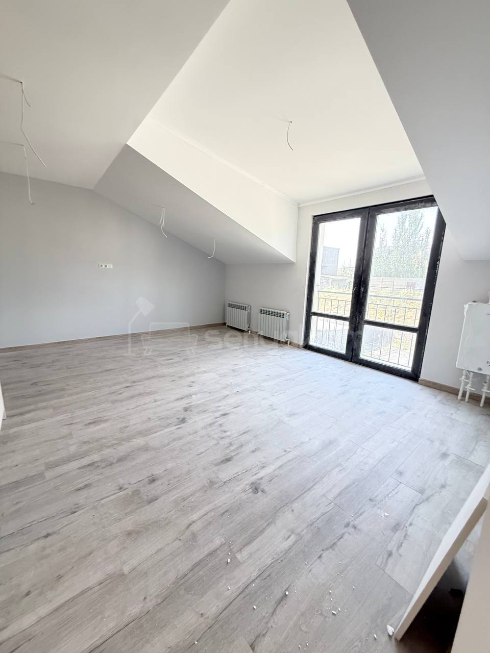 2 Սենյականոց Բնակարան Նորակառույցում, 46քմ, 5/5 հարկ, Կապիտալ Վերանորոգված