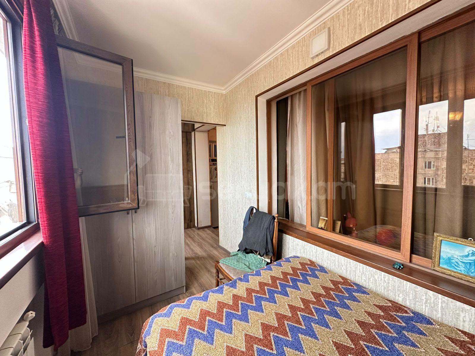 2 Սենյականոց Բնակարան, 60քմ, 8/9 հարկ, Նորմալ Վիճակում