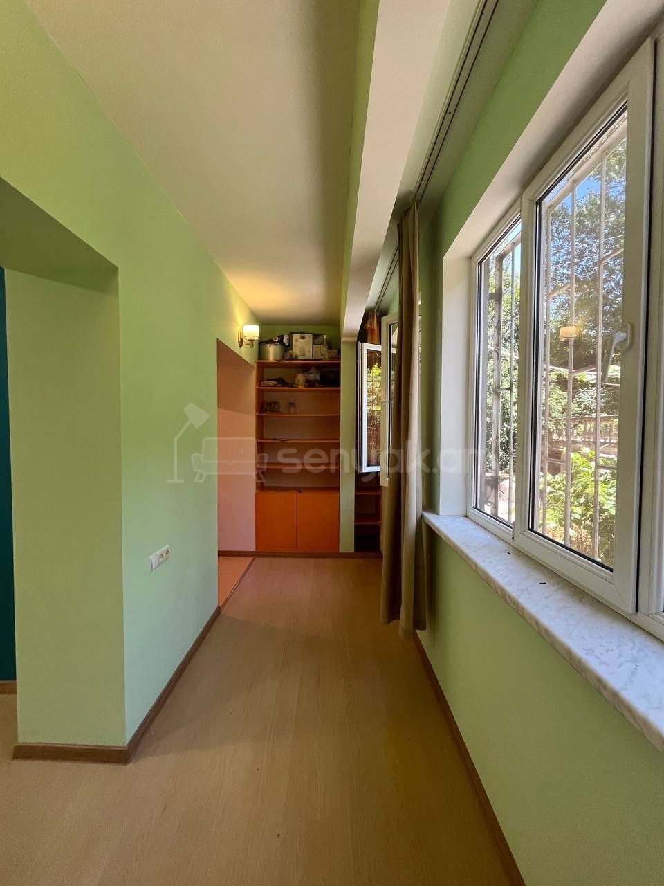 2 Սենյականոց Բնակարան Քարե Շենքում, 54քմ, 1/5 հարկ, Նորմալ Վիճակում