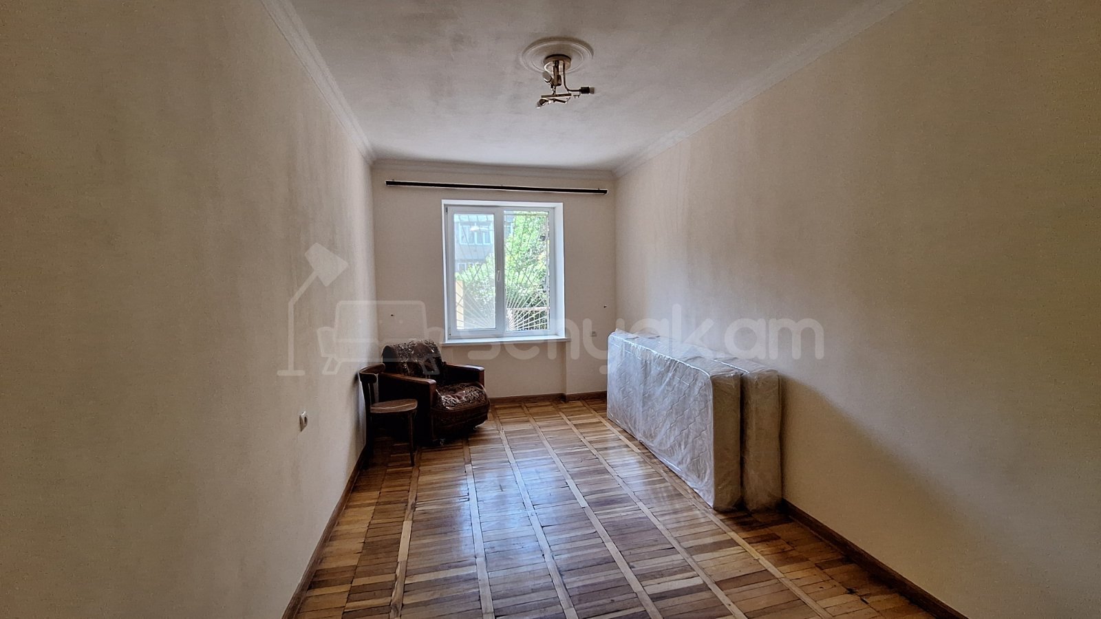 2 Սենյականոց Բնակարան Քարե Շենքում, 54քմ, 1/5 հարկ, Նորմալ Վիճակում