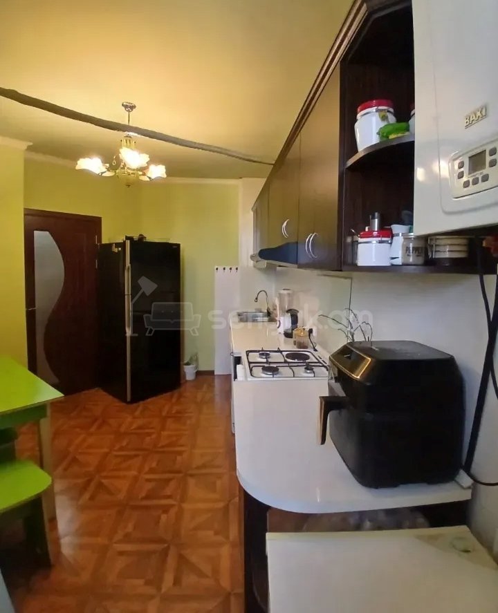 3 Սենյականոց Բնակարան, 78քմ, 9/16 հարկ, Նորմալ Վիճակում
