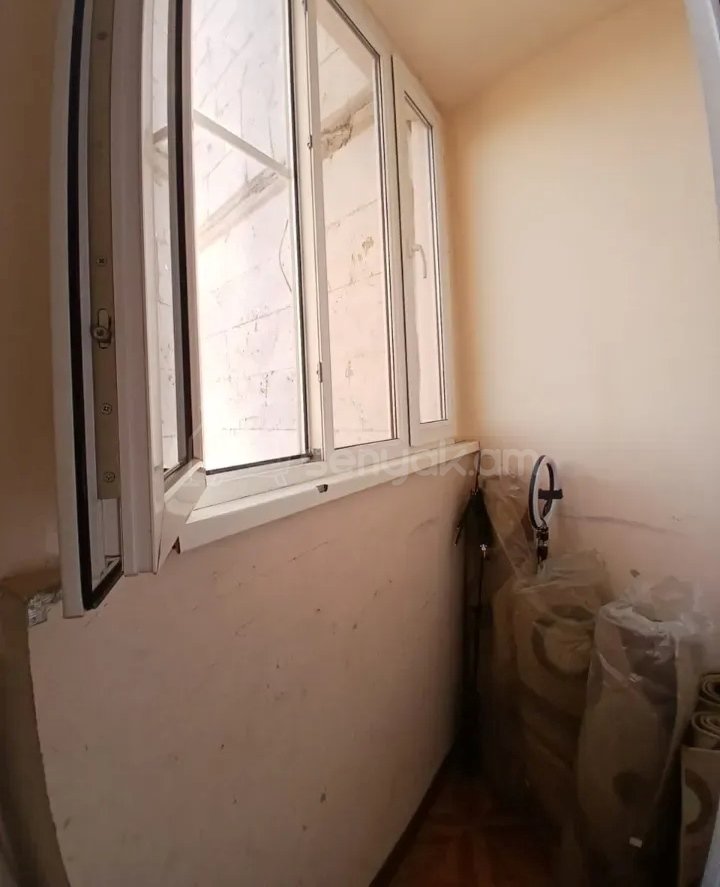 3 Սենյականոց Բնակարան, 78քմ, 9/16 հարկ, Նորմալ Վիճակում