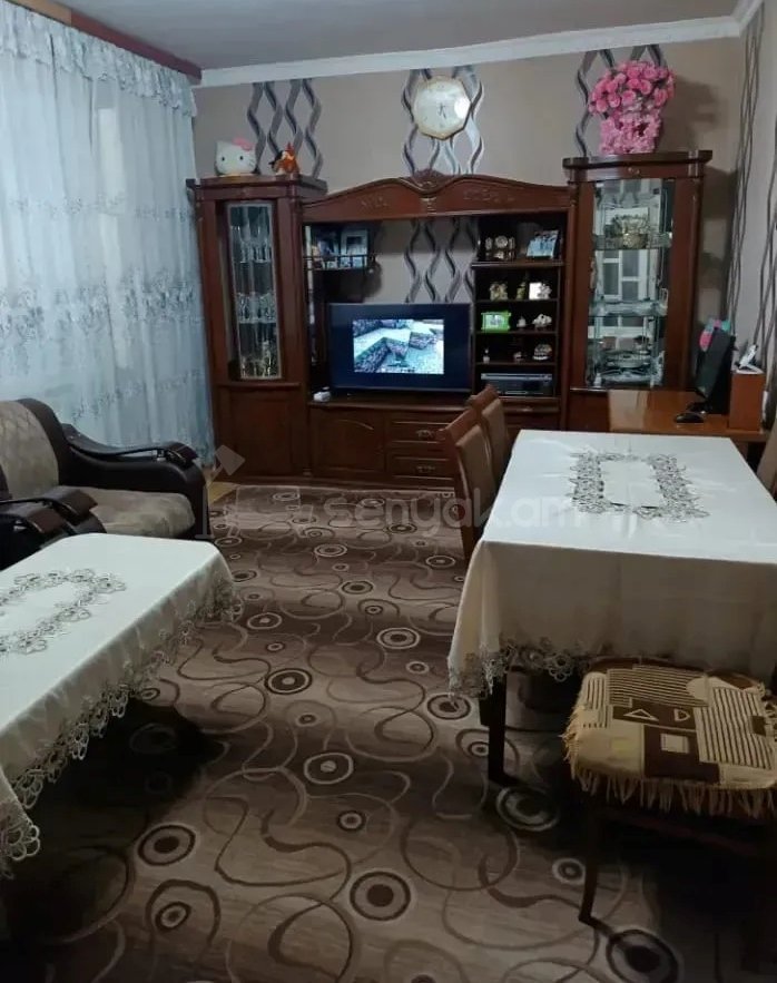 3 Սենյականոց Բնակարան, 72քմ, 4/9 հարկ, Նորմալ Վիճակում