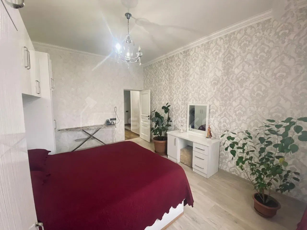 5 Սենյականոց Սեփական Տուն, 280քմ, Կապիտալ Վերանորոգված