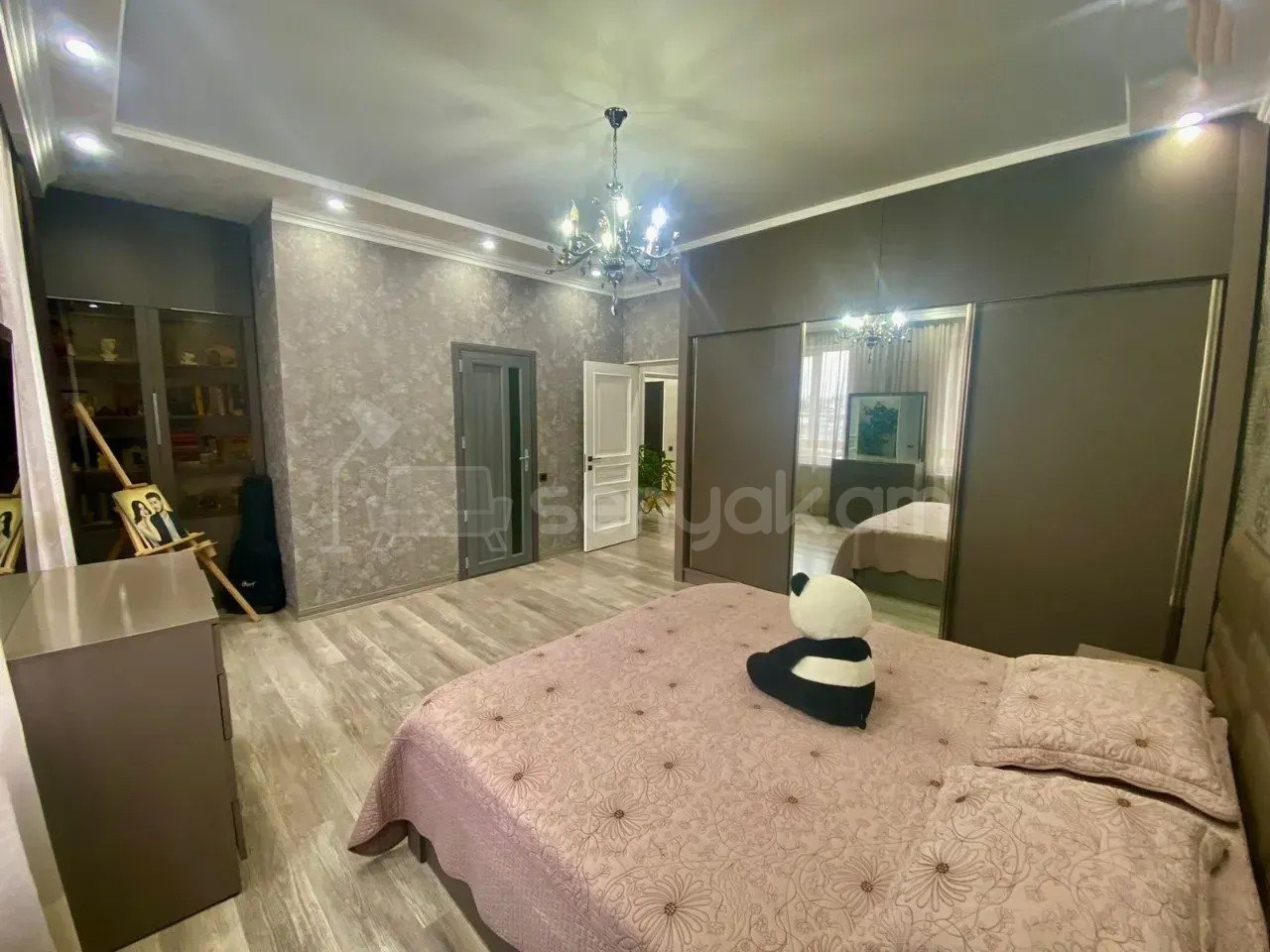 5 Սենյականոց Սեփական Տուն, 280քմ, Կապիտալ Վերանորոգված