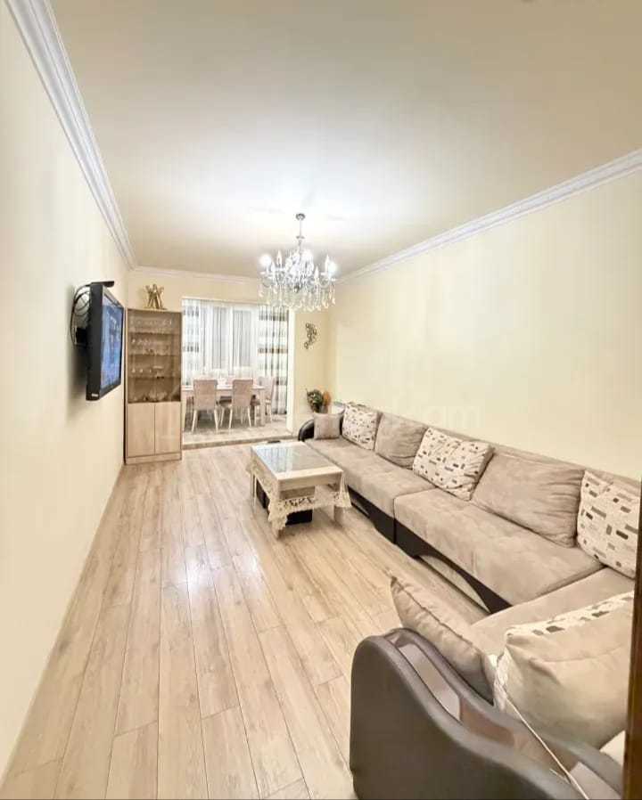 3 Սենյականոց Բնակարան, 75քմ, 3/5 հարկ, Կապիտալ Վերանորոգված