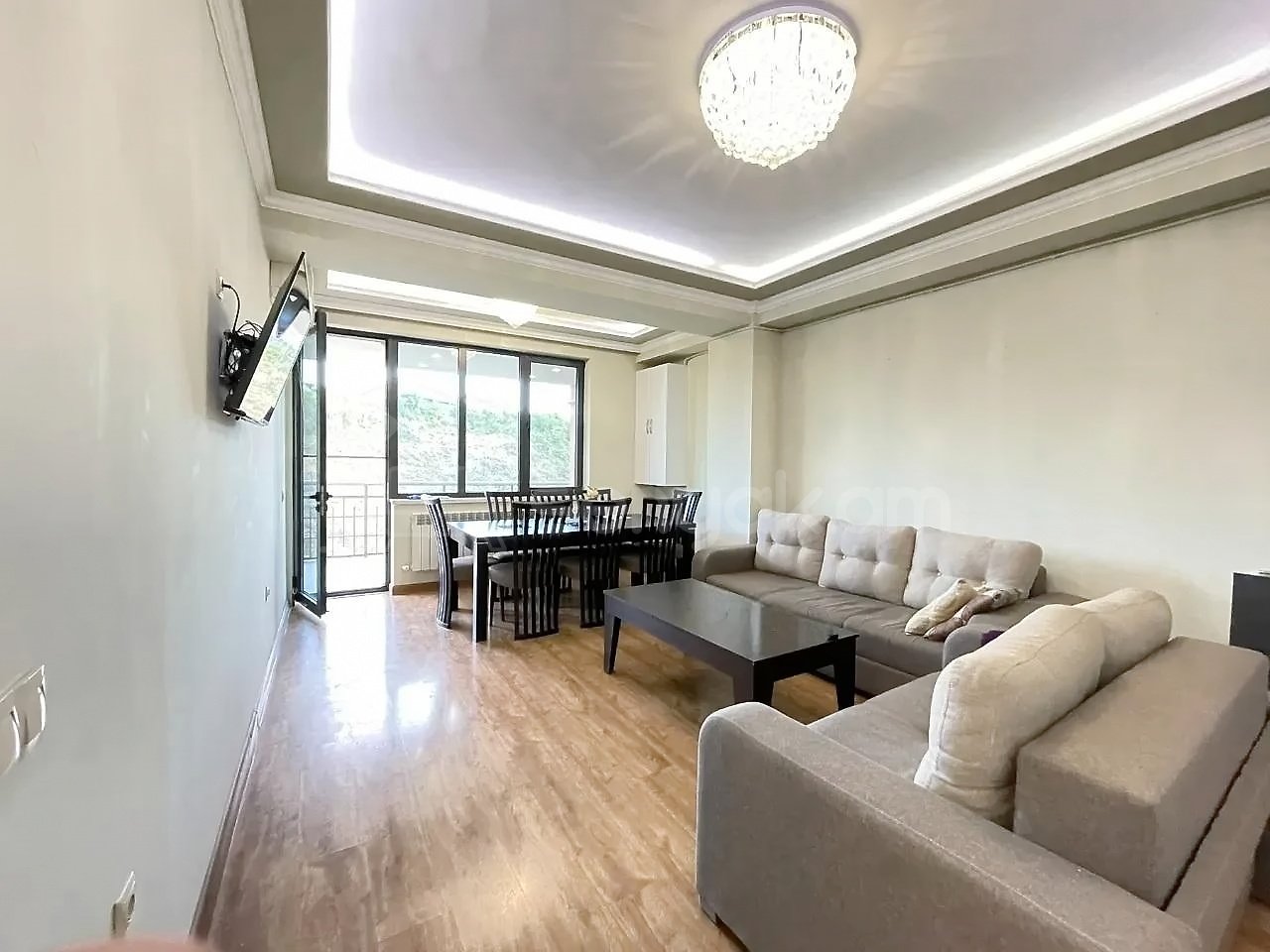 3 Սենյականոց Բնակարան Նորակառույցում, 87քմ, 1/6 հարկ, Կապիտալ Վերանորոգված