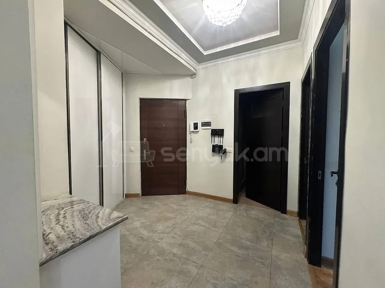 3 Սենյականոց Բնակարան Նորակառույցում, 87քմ, 1/6 հարկ, Կապիտալ Վերանորոգված