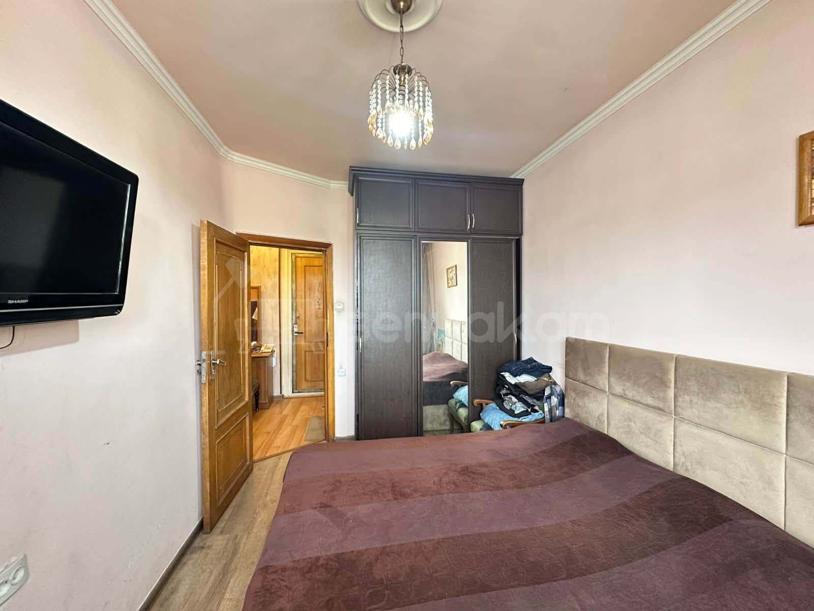3 Սենյականոց Բնակարան, 60քմ, 8/9 հարկ, Կապիտալ Վերանորոգված