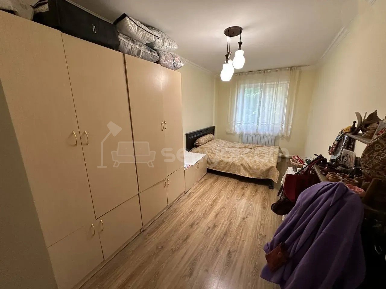 3 Սենյականոց Բնակարան Քարե Շենքում, 80քմ, 4/4 հարկ, Կոսմետիկ Վերանորոգված