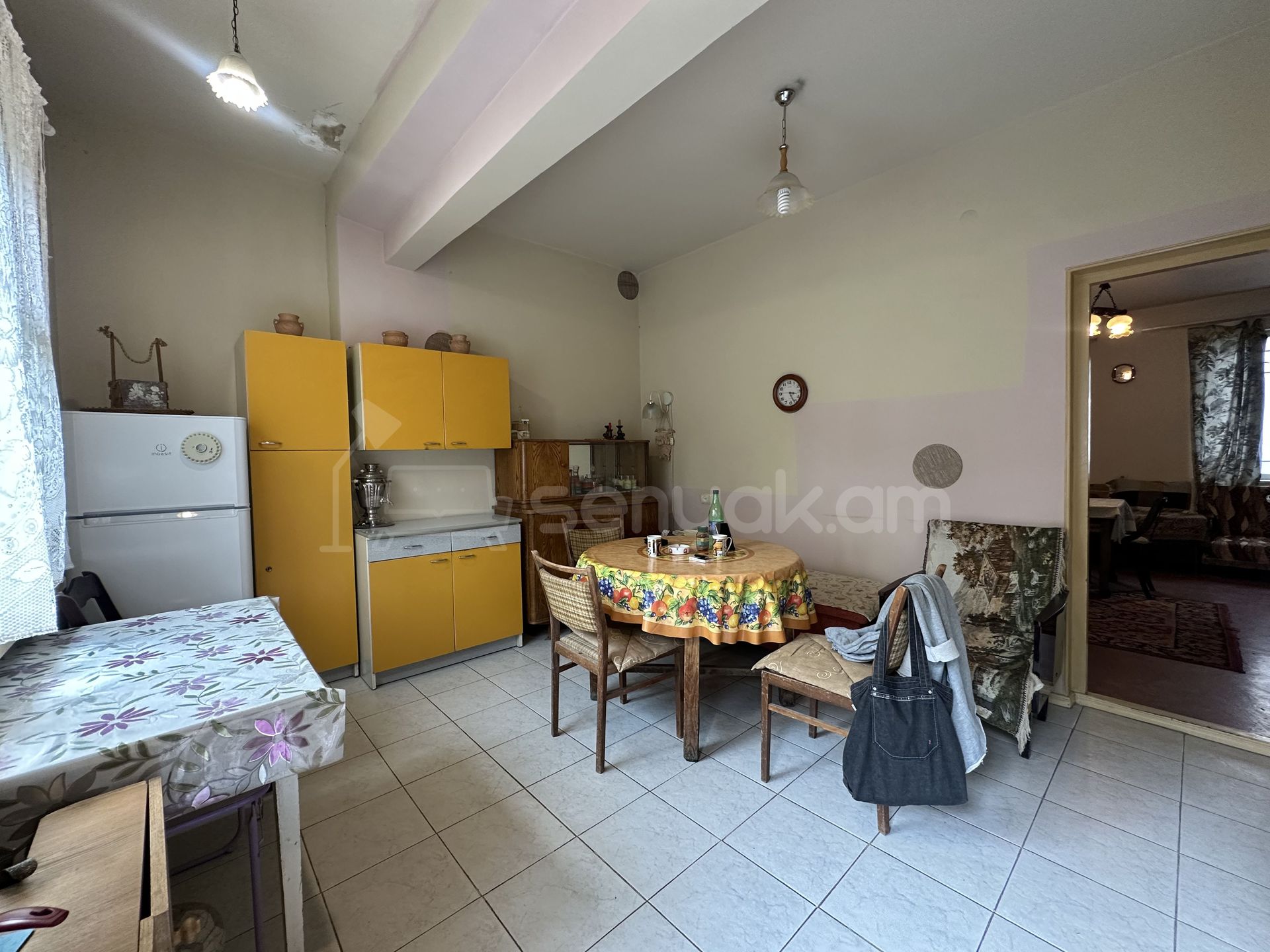 2 Սենյականոց Սեփական Տուն, 111քմ, Կոսմետիկ Վերանորոգված, Ավտոտնակով