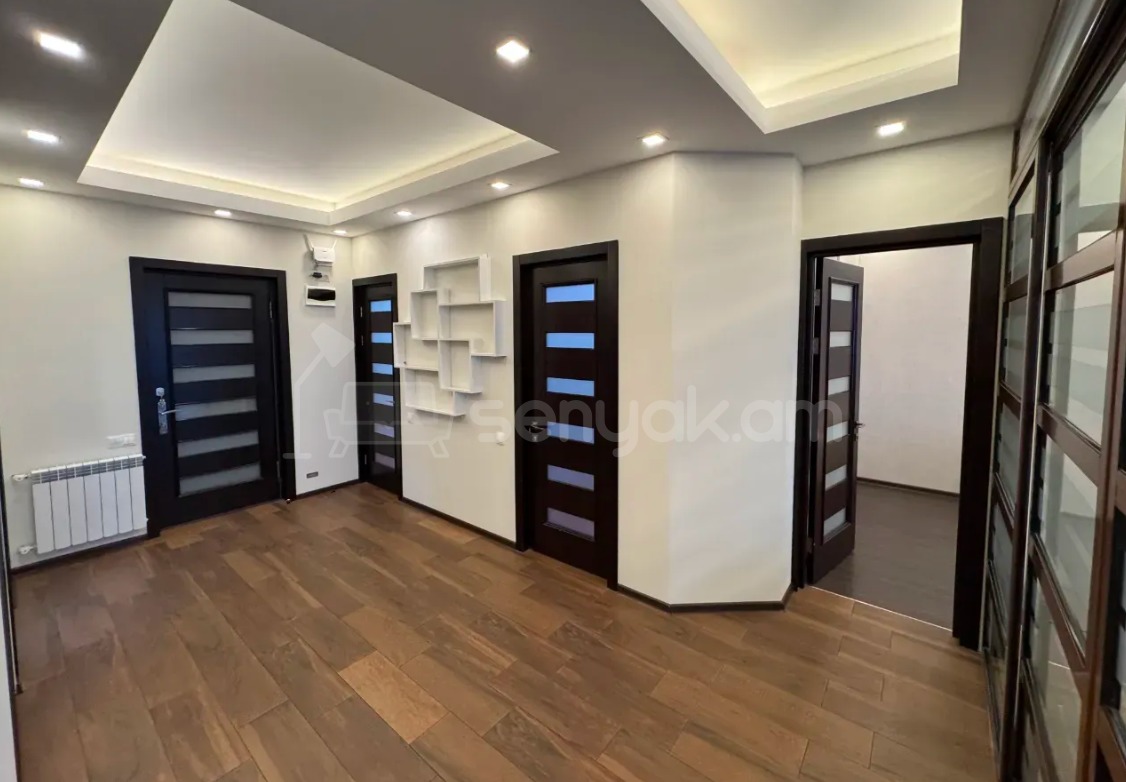 3 Սենյականոց Բնակարան Նորակառույցում, 98քմ, 6/18 հարկ, Դիզայներական Վերանորոգված