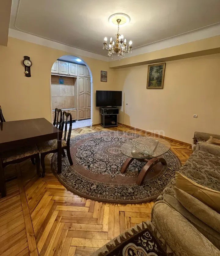 3 Սենյականոց Բնակարան, 68քմ, 3/10 հարկ, Կոսմետիկ Վերանորոգված