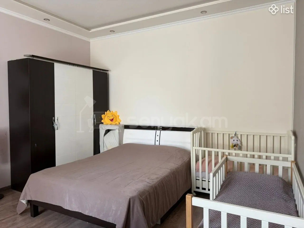 1 Սենյականոց Բնակարան Քարե Շենքում, 40քմ, 2/4 հարկ, Կապիտալ Վերանորոգված, Կահավորված, Արևկող