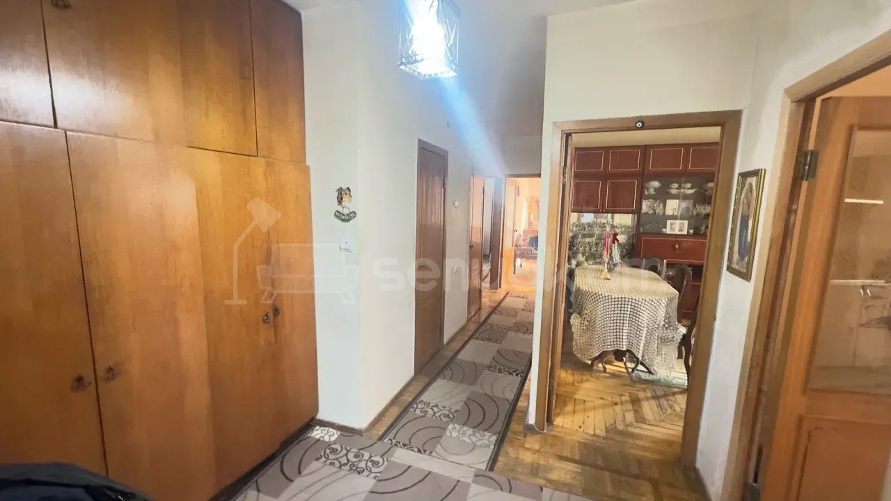 3 Սենյականոց Բնակարան, 90քմ, 13/15 հարկ, Նորմալ Վիճակում