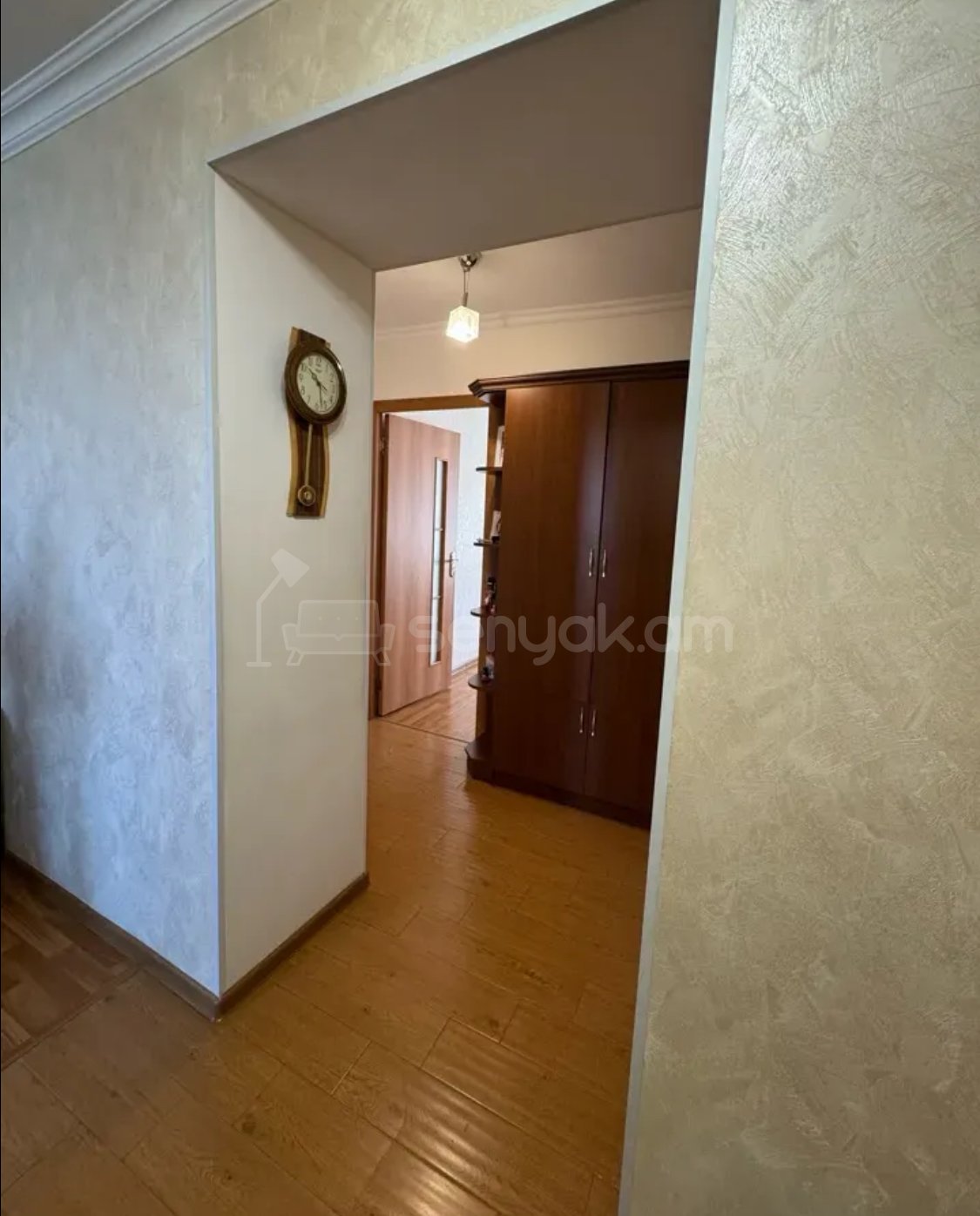 2 Սենյականոց Բնակարան Քարե Շենքում, 60քմ, 4/5 հարկ, Կապիտալ Վերանորոգված, Կահավորված