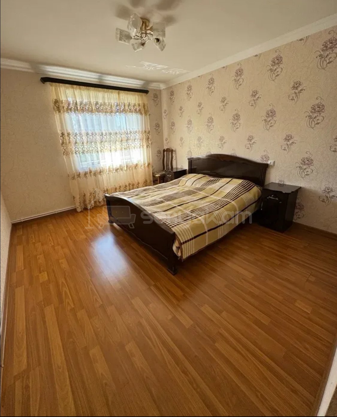 2 Սենյականոց Բնակարան Քարե Շենքում, 68քմ, 4/5 հարկ, Կապիտալ Վերանորոգված, Կահավորված