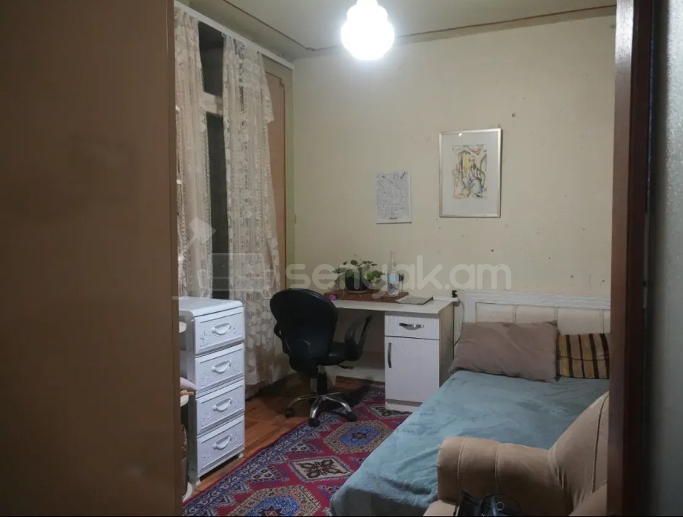 3 Սենյականոց Բնակարան, 80քմ, 11/16 հարկ, Պետական Վիճակում