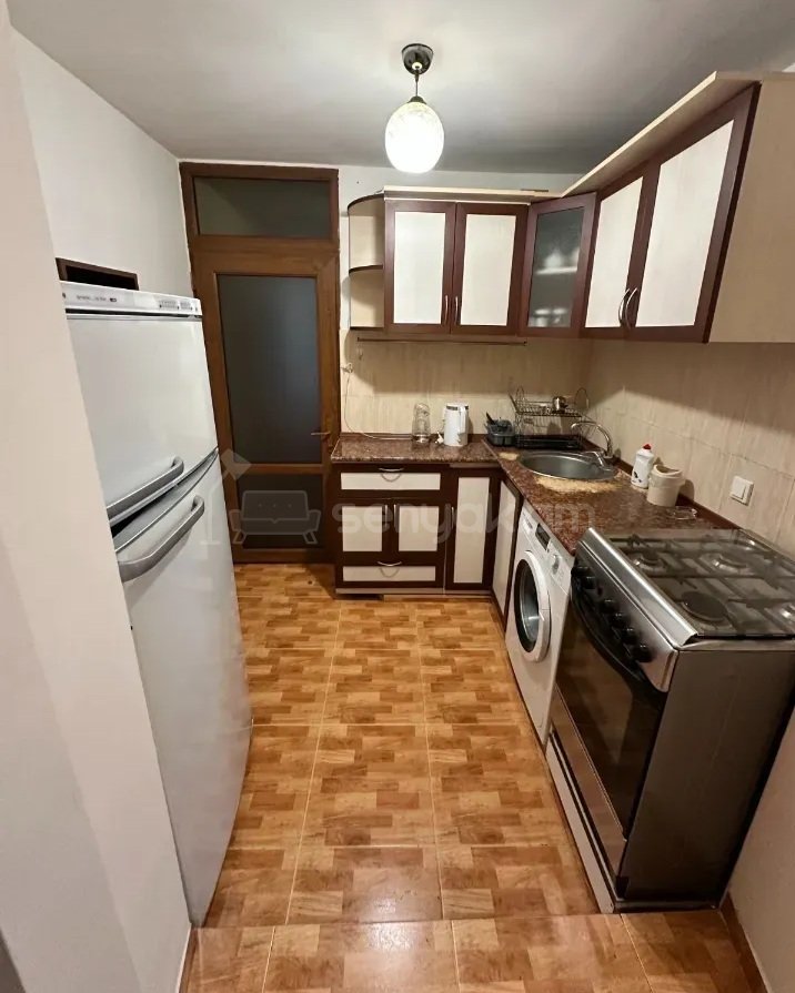 2 Սենյականոց Բնակարան, 57քմ, 4/4 հարկ, Կապիտալ Վերանորոգված