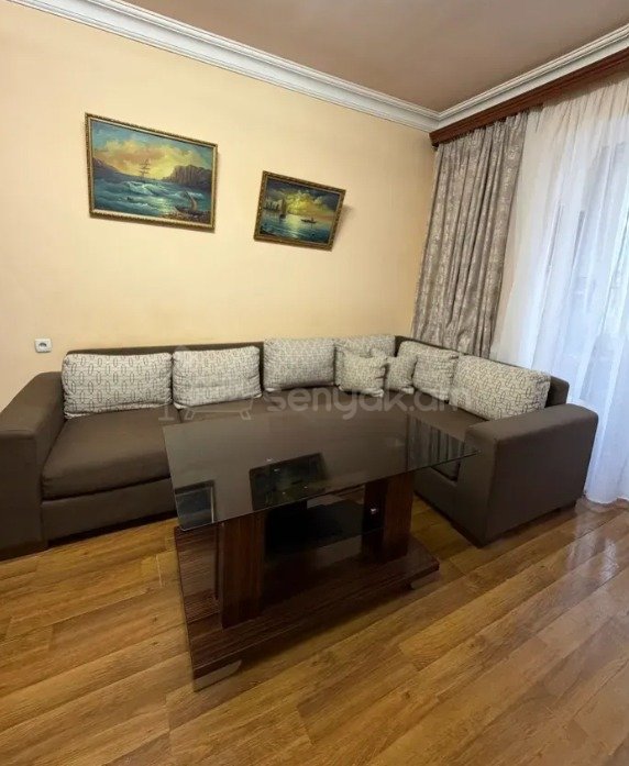 2 Սենյականոց Բնակարան Քարե Շենքում, 54քմ, 2/5 հարկ, Կապիտալ Վերանորոգված, Կահավորված, Արևկող