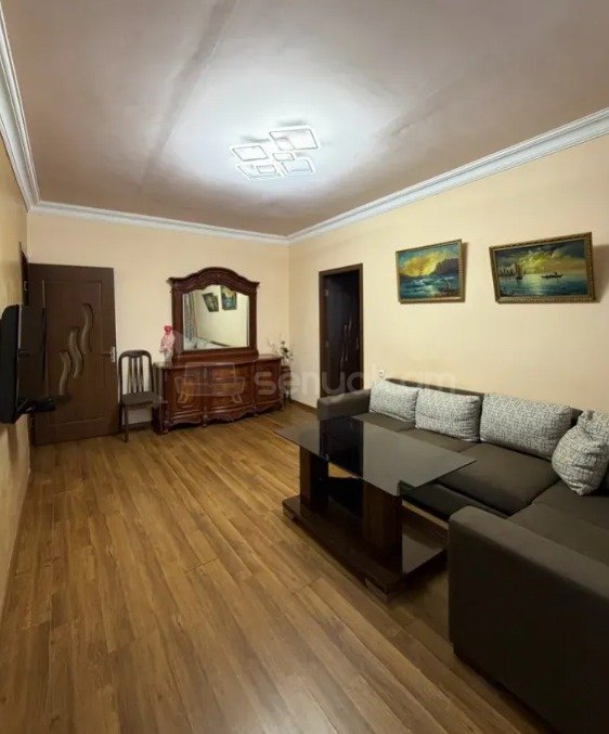 2 Սենյականոց Բնակարան Քարե Շենքում, 54քմ, 2/5 հարկ, Կապիտալ Վերանորոգված, Կահավորված, Արևկող