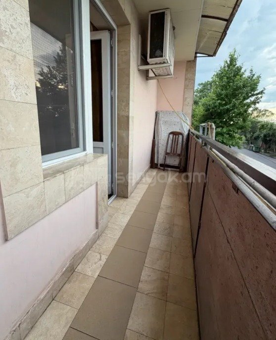 2 Սենյականոց Բնակարան Քարե Շենքում, 54քմ, 2/5 հարկ, Կապիտալ Վերանորոգված, Կահավորված, Արևկող