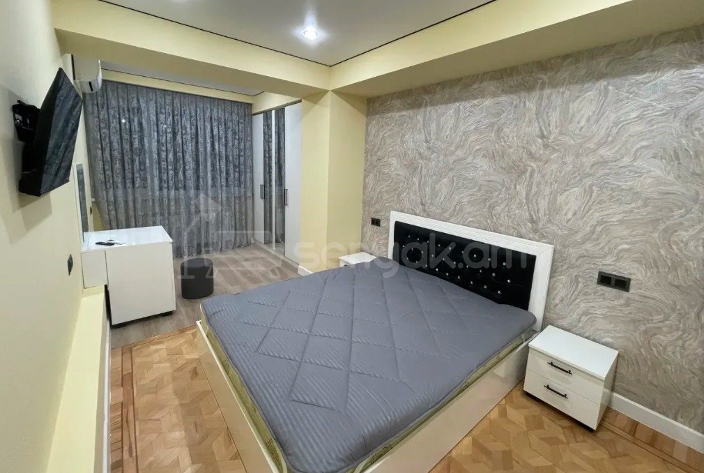 3 Սենյականոց Բնակարան Նորակառույցում, 67քմ, 3/10 հարկ, Դիզայներական Վերանորոգված, Կահավորված